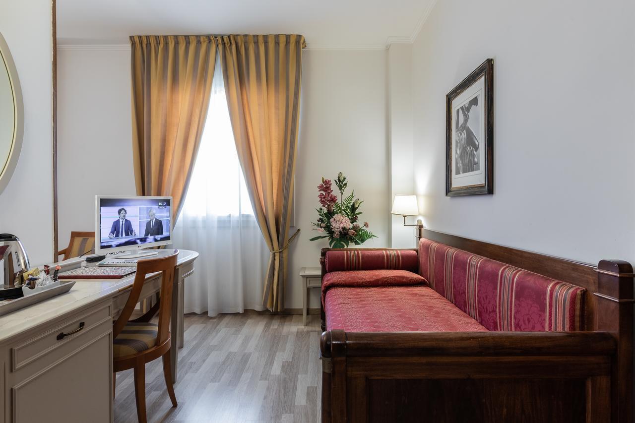 Hotel Michelangelo Σασουόλο Εξωτερικό φωτογραφία