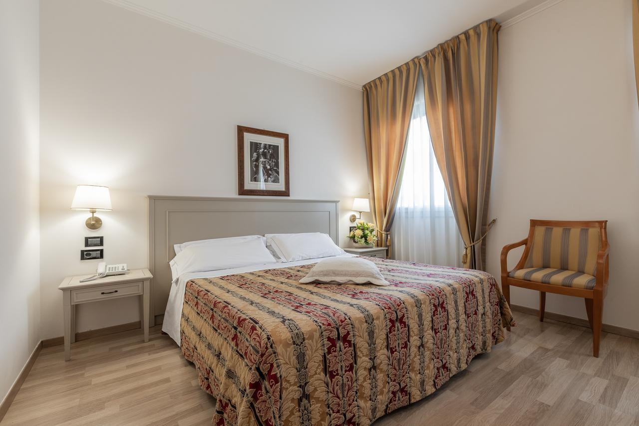 Hotel Michelangelo Σασουόλο Εξωτερικό φωτογραφία